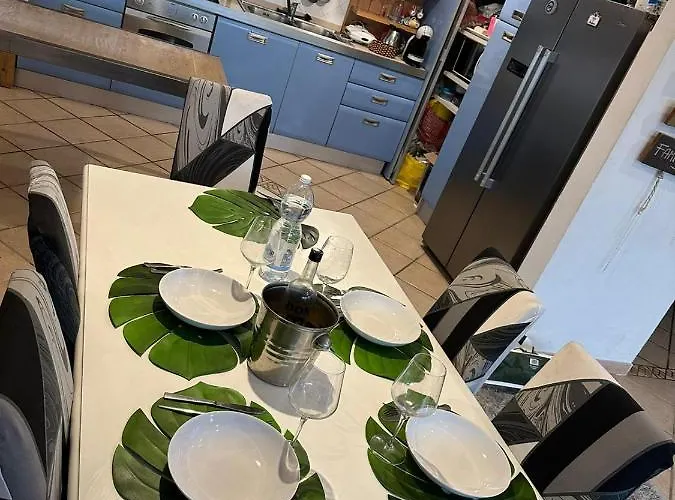 A Due Passi Dal Centro Affittacamere *